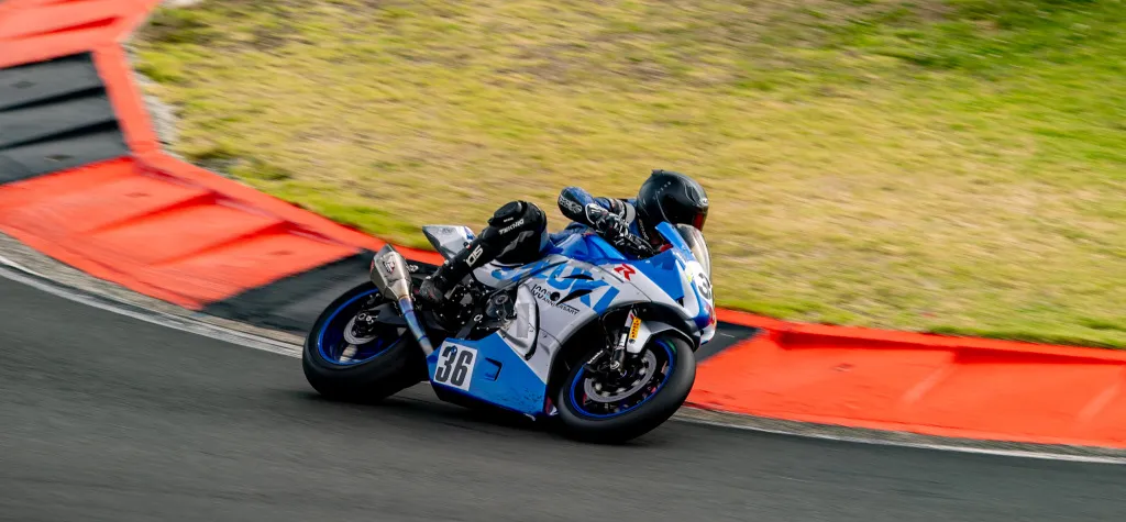 Superbike B Racer Ray Clee.webp